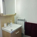 Apartment Agreable Avec Loggia, Wifi & Parking Proche Saint-Cyprien (Pyrenees-Orientales)