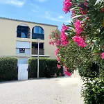 Apartment Agreable Avec Loggia, Wifi & Parking Proche