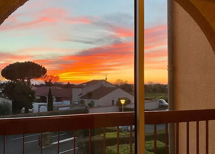 Διαμέρισμα Agreable Avec Loggia, Wifi & Parking Proche Saint-Cyprien (Pyrenees-Orientales)